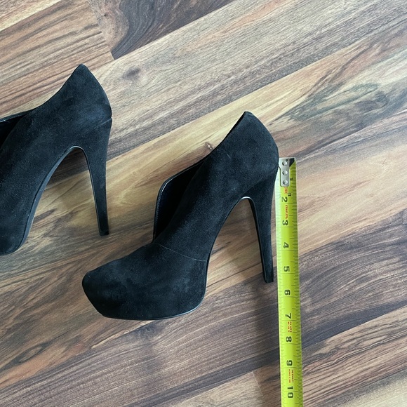 BCBGENERATION platform heels - Picture 8 of 8